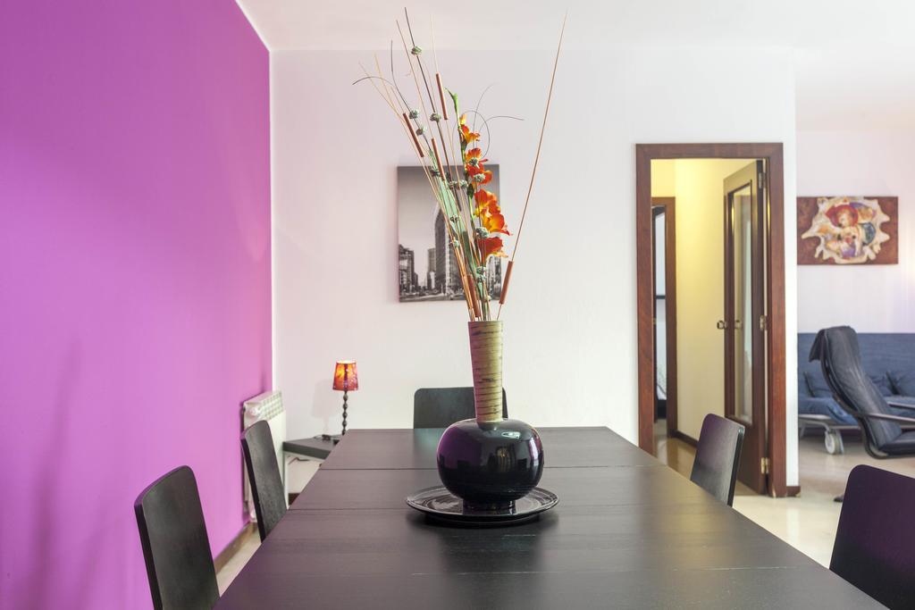 Apartment Sagrada Familia برشلونة الغرفة الصورة