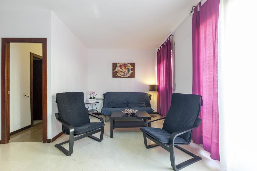 Apartment Sagrada Familia برشلونة الغرفة الصورة
