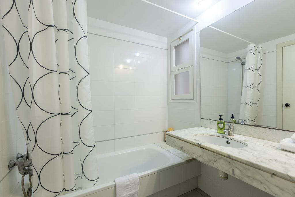 Apartment Sagrada Familia برشلونة الغرفة الصورة